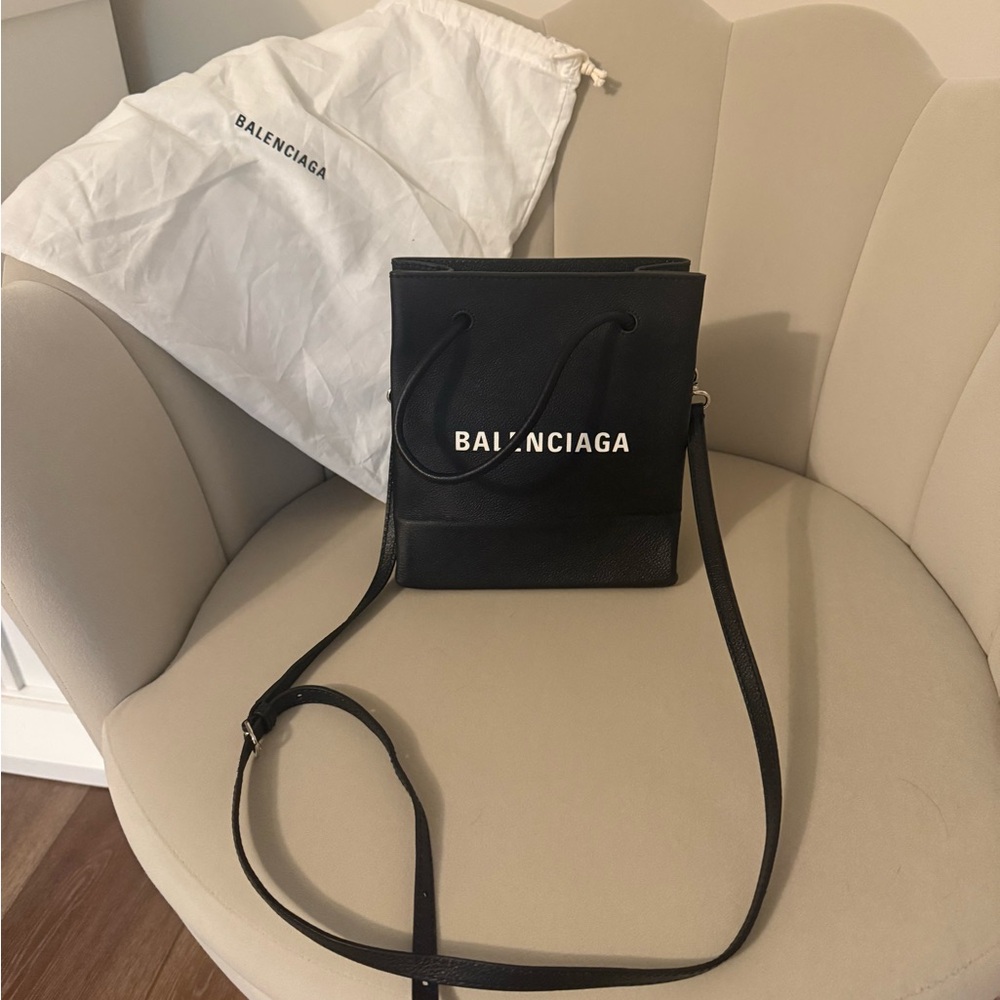 Balenciaga Black Leather Logo Tote Crossbody - shopping tote